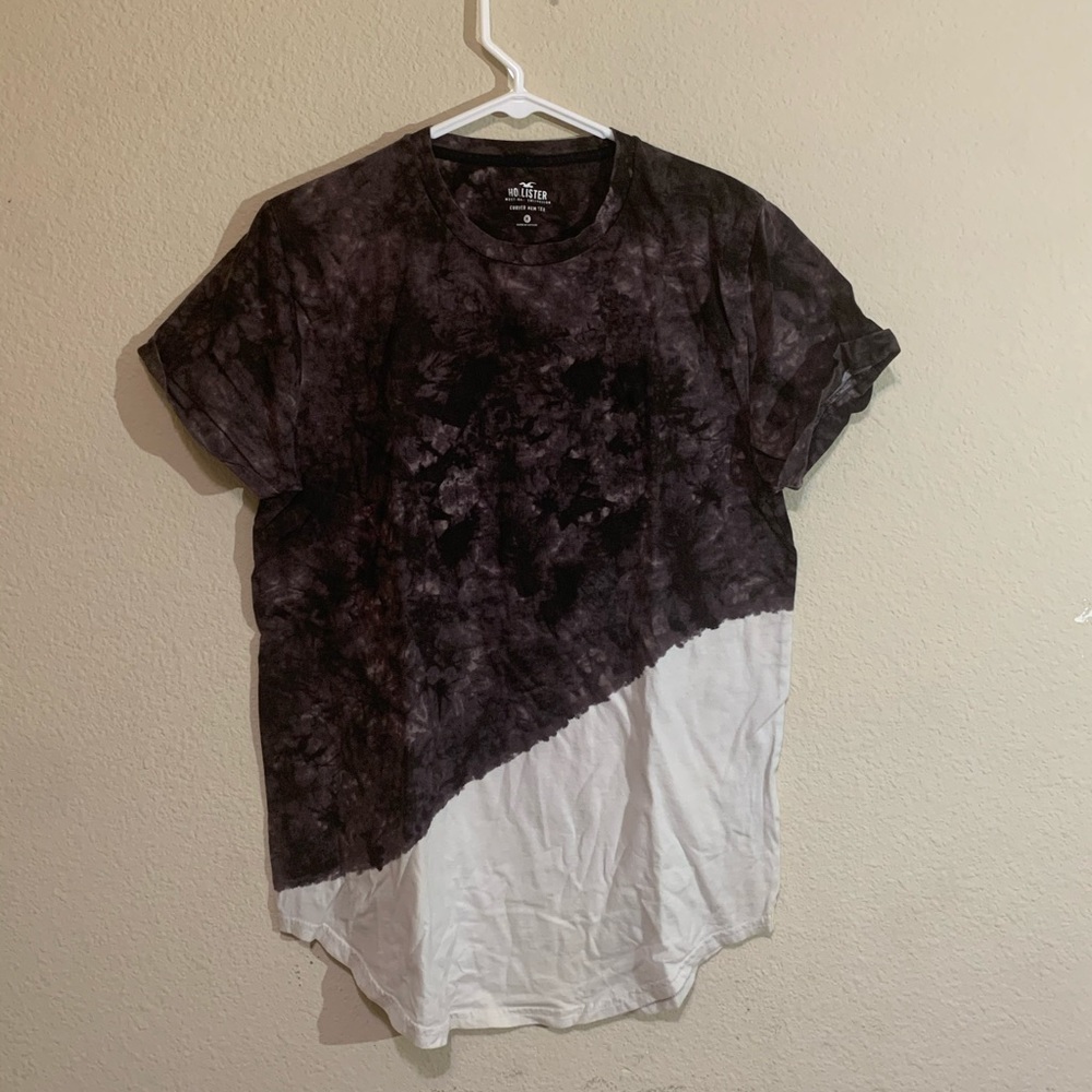 Hollister Curved Hem Tee